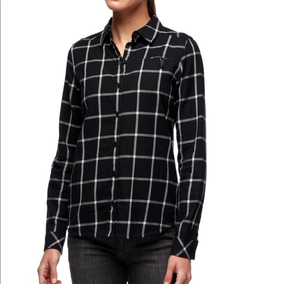 Passport  Black white Soft Plaid Button Up Shirt - Picture 1 of 11